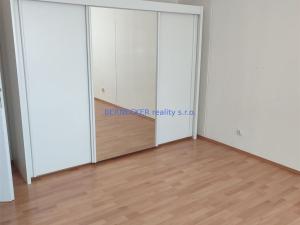 Pronájem bytu 2+1, Hradec Králové, Jungmannova, 66 m2