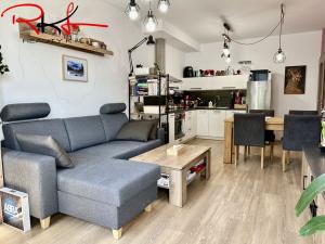 Pronájem bytu 2+kk, Praha, Klementova, 57 m2