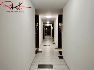Pronájem bytu 2+kk, Praha, Klementova, 57 m2