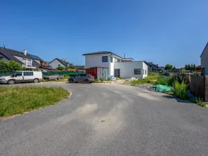Prodej vily, Sulice, Na Okruhu, 300 m2