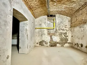 Prodej komerční nemovitosti, Praha - Břevnov, Heleny Malířové, 63 m2