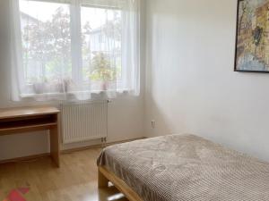 Pronájem bytu 4+kk, Praha - Běchovice, Českobrodská, 205 m2