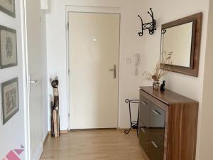 Pronájem bytu 4+kk, Praha - Běchovice, Českobrodská, 205 m2