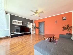 Prodej bytu 3+1, Orlová, Okružní, 75 m2