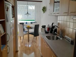 Pronájem bytu 3+1, Praha - Chodov, Babákova, 84 m2