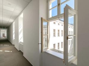 Pronájem bytu 1+kk, Brno, Poštovská, 44 m2