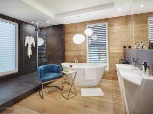 Prodej rodinného domu, Praha - Čakovice, 200 m2
