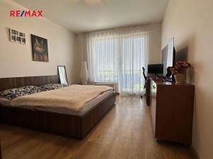 Pronájem bytu 2+kk, Praha - Černý Most, Marešova, 56 m2