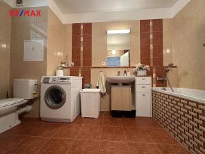 Pronájem bytu 2+kk, Praha - Černý Most, Marešova, 56 m2