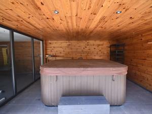 Prodej rodinného domu, Mikulovice, 380 m2