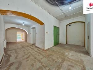 Prodej činžovního domu, Úpice, náměstí T. G. Masaryka, 478 m2