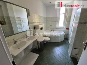 Prodej bytu 4+kk, Karlovy Vary, Jugoslávská, 159 m2