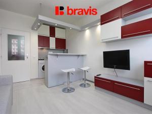 Pronájem bytu 1+kk, Brno - Lesná, Halasovo náměstí, 23 m2