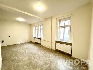 Pronájem bytu 3+1, Sokolov, U Divadla, 73 m2