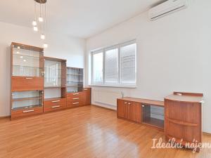 Pronájem bytu 3+kk, Brno, V Újezdech, 65 m2