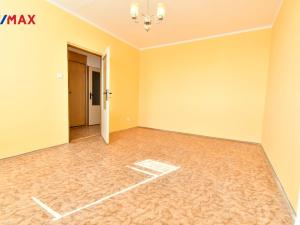 Prodej bytu 1+1, Nová Paka, K Hájku, 33 m2