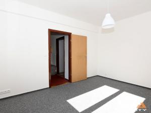 Pronájem bytu 1+1, Louny, Jana Švermy, 28 m2