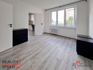 Pronájem bytu 2+1, Ostrava - Poruba, Španielova, 53 m2