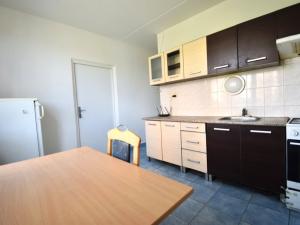 Pronájem ubytování, Plzeň, Strážnická, 180 m2