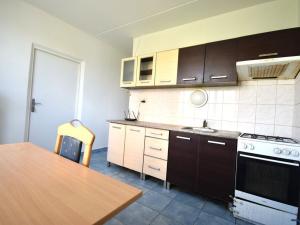 Pronájem ubytování, Plzeň, Strážnická, 180 m2