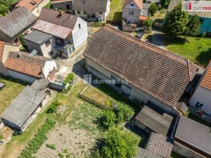 Prodej rodinného domu, Bechlín, 1027 m2