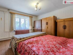 Prodej rodinného domu, Bechlín, 1027 m2