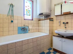 Prodej rodinného domu, Bechlín, 180 m2