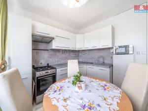Prodej bytu 3+1, Rokycany - Nové Město, Pražská, 69 m2