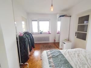 Pronájem rodinného domu, Velká Polom, 9. května, 160 m2