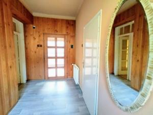 Pronájem rodinného domu, Velká Polom, 9. května, 160 m2