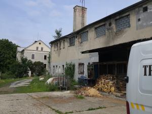 Prodej výrobních prostor, Bochov, Nádražní, 800 m2