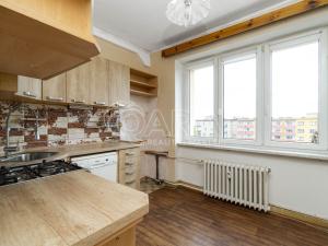 Prodej bytu 2+1, Ostrava - Poruba, Nálepkovo náměstí, 61 m2