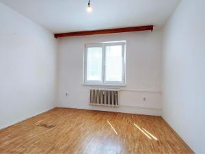 Pronájem bytu 3+1, Valašské Meziříčí - Krásno nad Bečvou, Sušilova, 61 m2