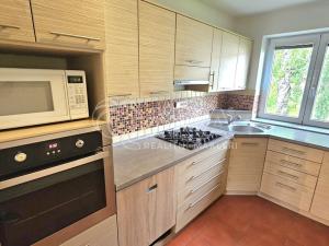 Pronájem bytu 2+1, Beroun - Beroun-Město, Bezručova, 58 m2