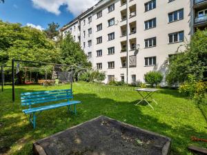 Prodej bytu 2+kk, Praha - Vršovice, Vršovická, 60 m2