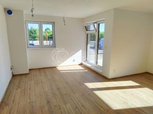 Prodej bytu 3+kk, Přezletice, Pod Zahrady, 82 m2