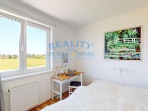 Prodej bytu 2+kk, Praha - Kyje, Farkašova, 40 m2