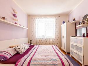 Prodej bytu 3+1, Starý Petřín, 66 m2