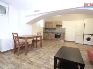 Prodej atypického bytu, Praha - Žižkov, Sudoměřská, 50 m2