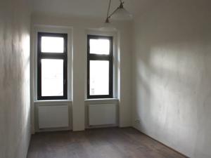 Pronájem bytu 2+kk, Praha - Holešovice, Dělnická, 45 m2