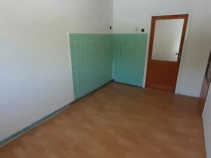 Prodej bytu 3+1, Chocerady, 58 m2