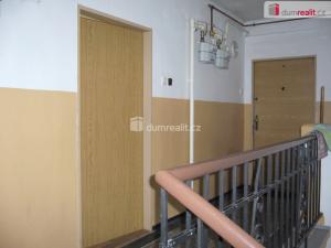 Pronájem bytu 2+1, Děčín - Děčín IV-Podmokly, Revoluční nám., 54 m2