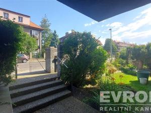 Prodej bytu 2+1, Praha - Smíchov, Fráni Šrámka, 60 m2