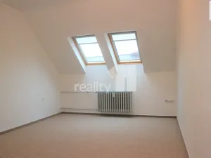 Prodej komerční nemovitosti, Ostrava - Přívoz, Rovná, 1620 m2