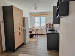 Pronájem bytu 2+1, Třeboň - Třeboň II, Táboritská, 62 m2