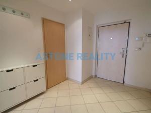 Pronájem bytu 2+kk, Praha - Smíchov, Štorkánova, 56 m2