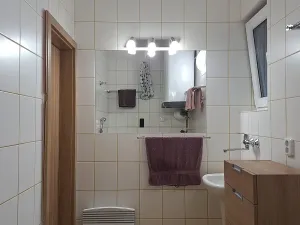 Prodej bytu 3+1, Račice-Pístovice, 68 m2