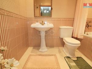 Pronájem bytu 2+1, Karlovy Vary, Moravská, 45 m2