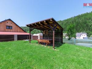 Pronájem rodinného domu, Stříbrná, 228 m2
