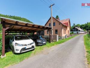 Pronájem rodinného domu, Stříbrná, 228 m2